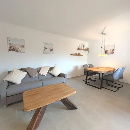 Terrassenhaus, 30 *